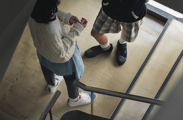 美津浓 x EDWIN 全新联名 School Trainer 鞋款系列即将登场